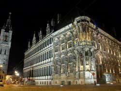 Gand, hôtel de ville et beffroi